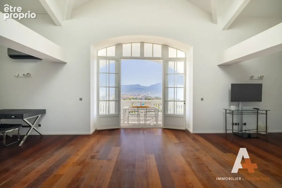Duplex vue mer en dernier etage - t5 de 170m2 avec 2 parkings - 13007 marseille - photo 6