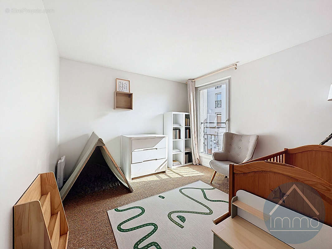 Appartement à ASNIERES-SUR-SEINE