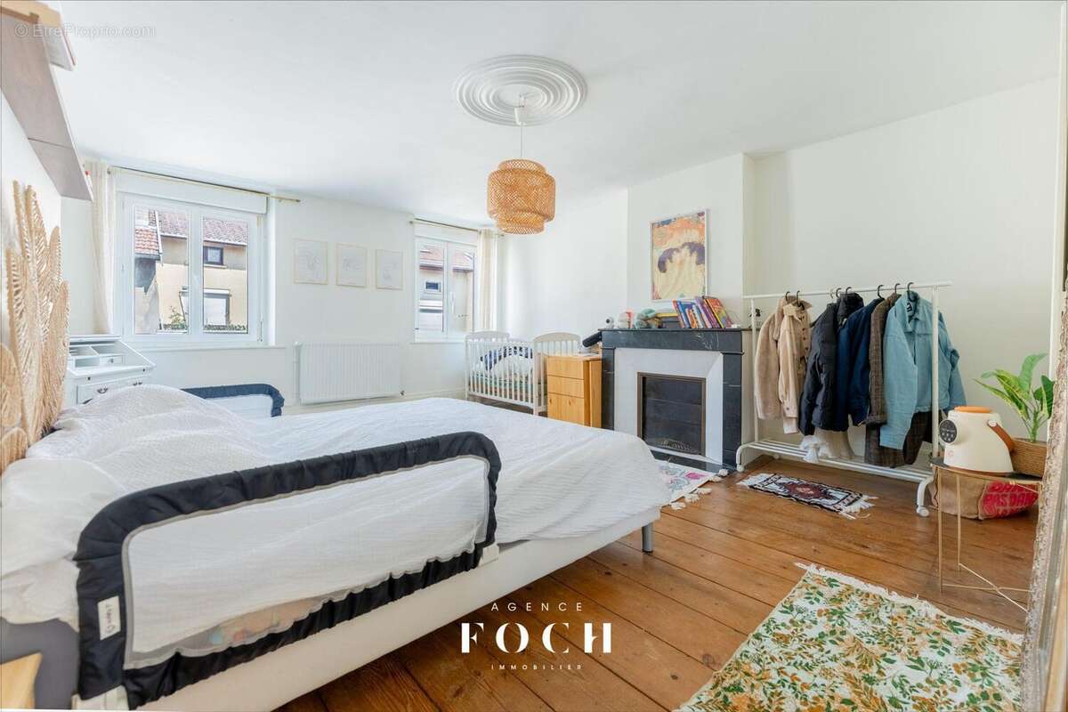 Maison 125 m² à Foug  - photo 8