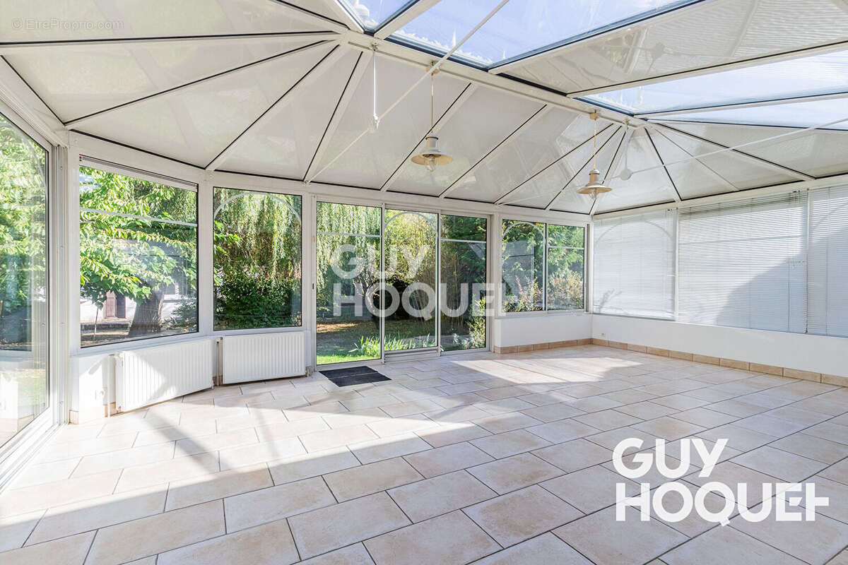 Maison à CHILLY-MAZARIN