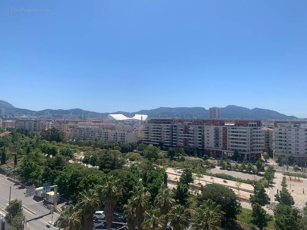 Appartement à MARSEILLE-6E