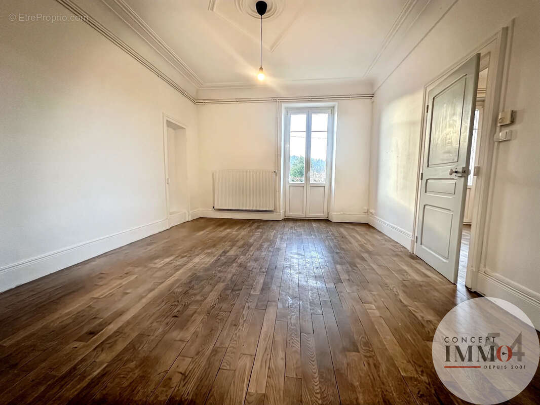 Appartement à JEZAINVILLE