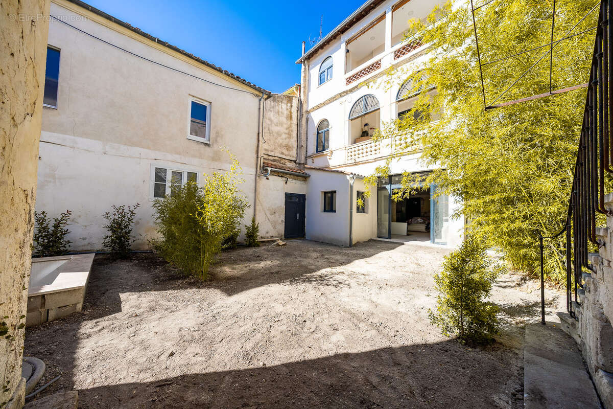 Appartement à NIMES