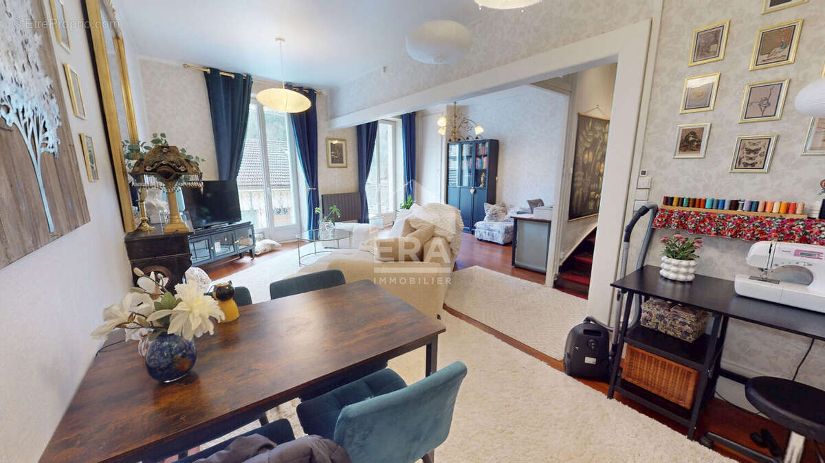 Maison à TENAY