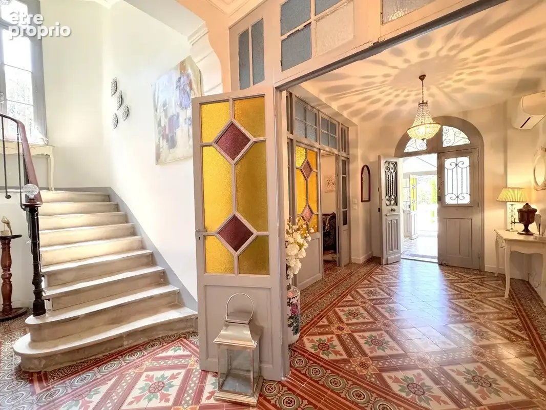 Sublime authentique chateau totalement renove au coeur du pays cathare, piscine, vue chateau - photo 4