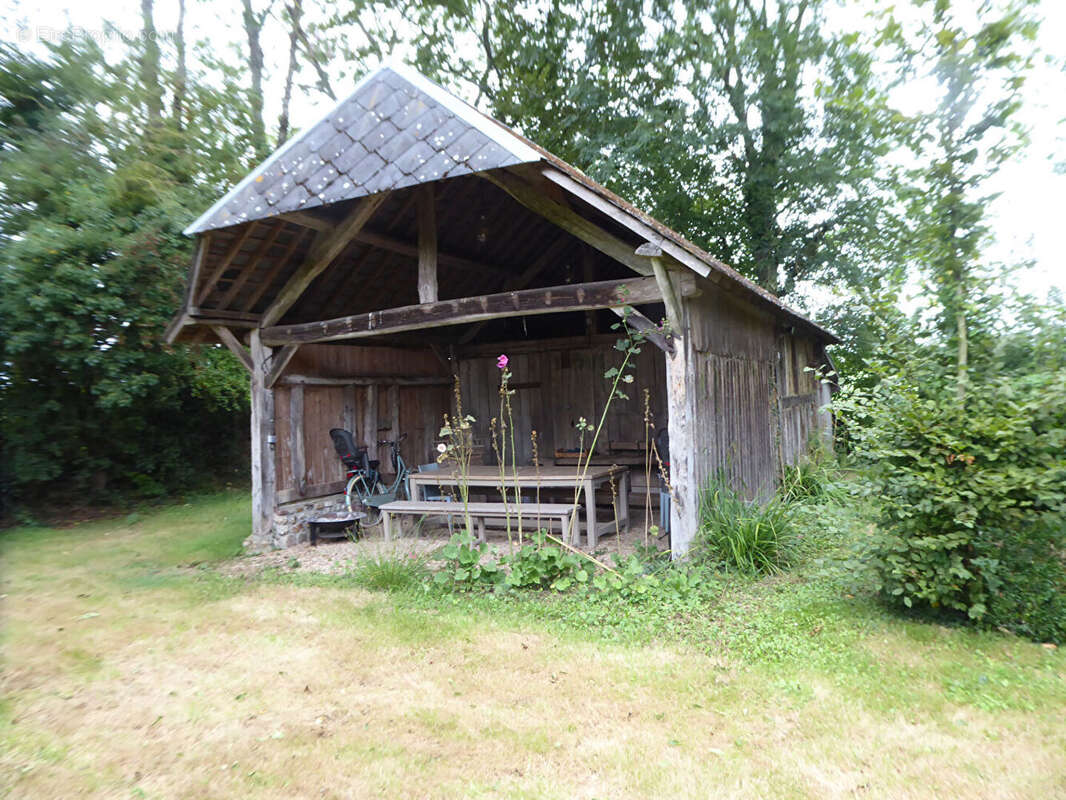 Maison à CORMEILLES