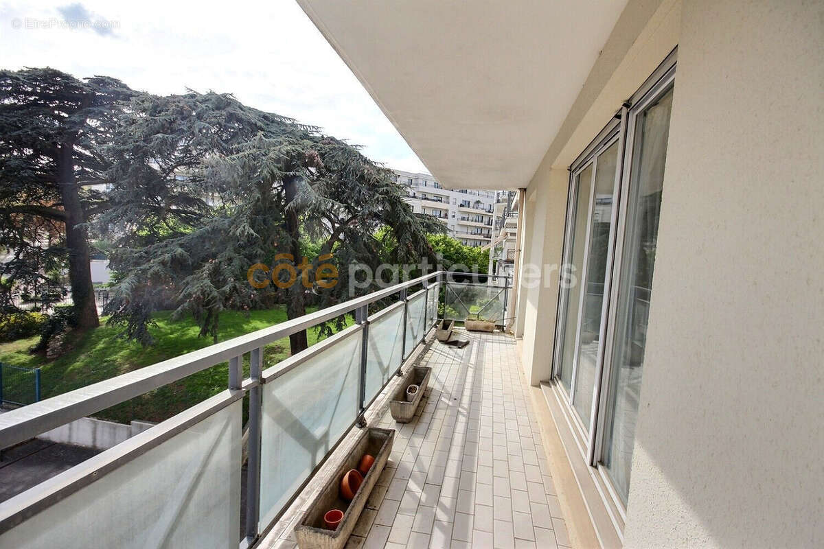 Appartement à CHATILLON