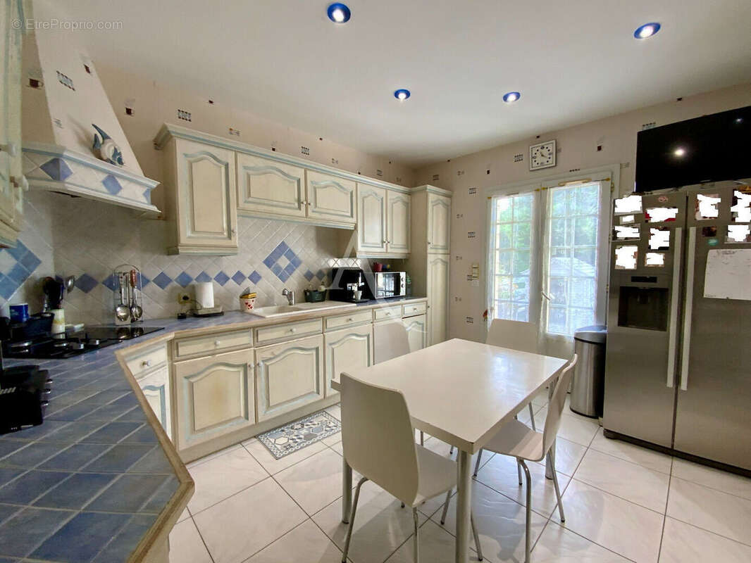 Maison à SAINT-SAVINIEN