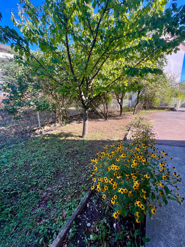 Maison à ECHIROLLES