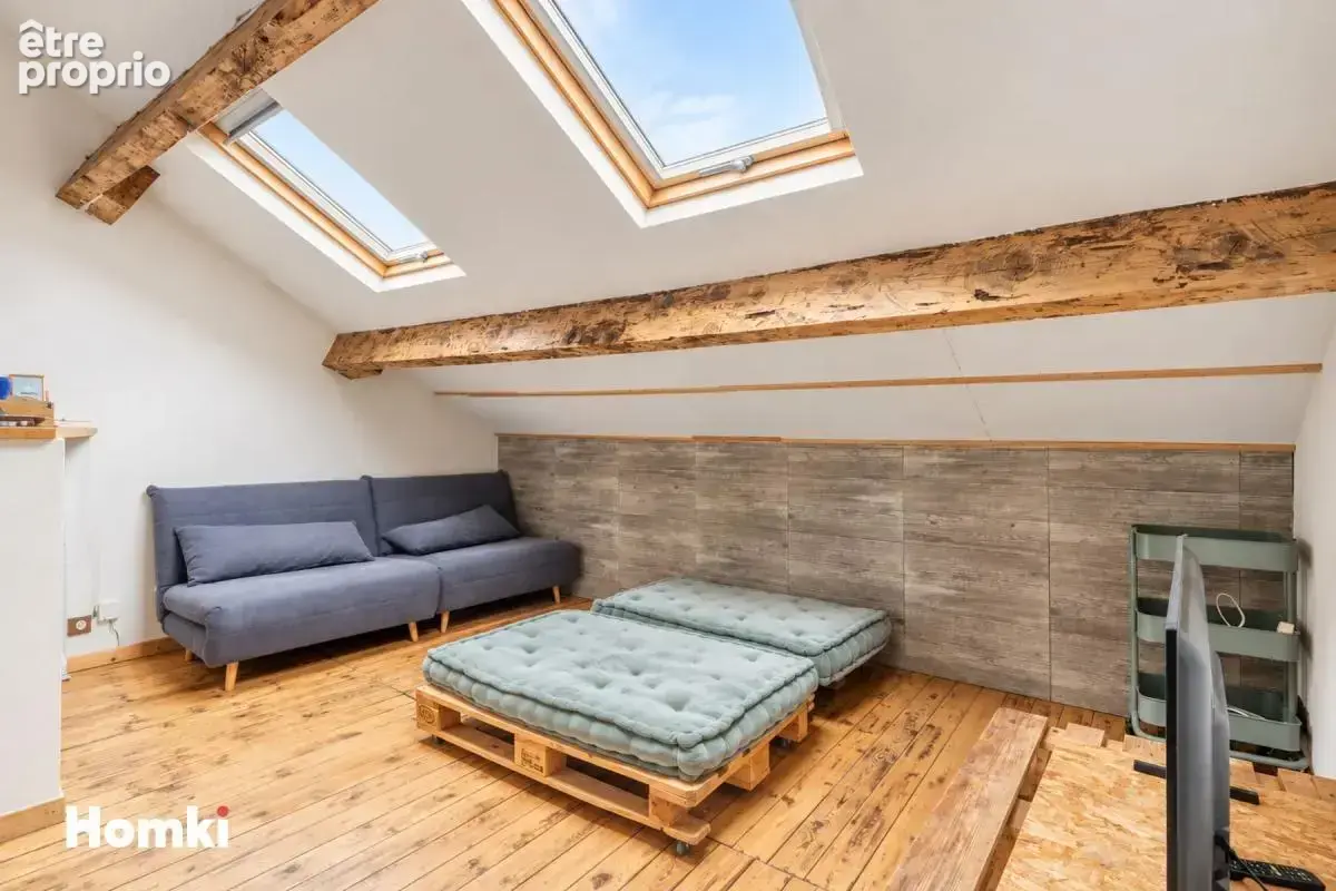 Appartement T3 de 84,94 m² à Bagnols-sur-Cèze 30200, Avenue Général de Gaulle - photo 4
