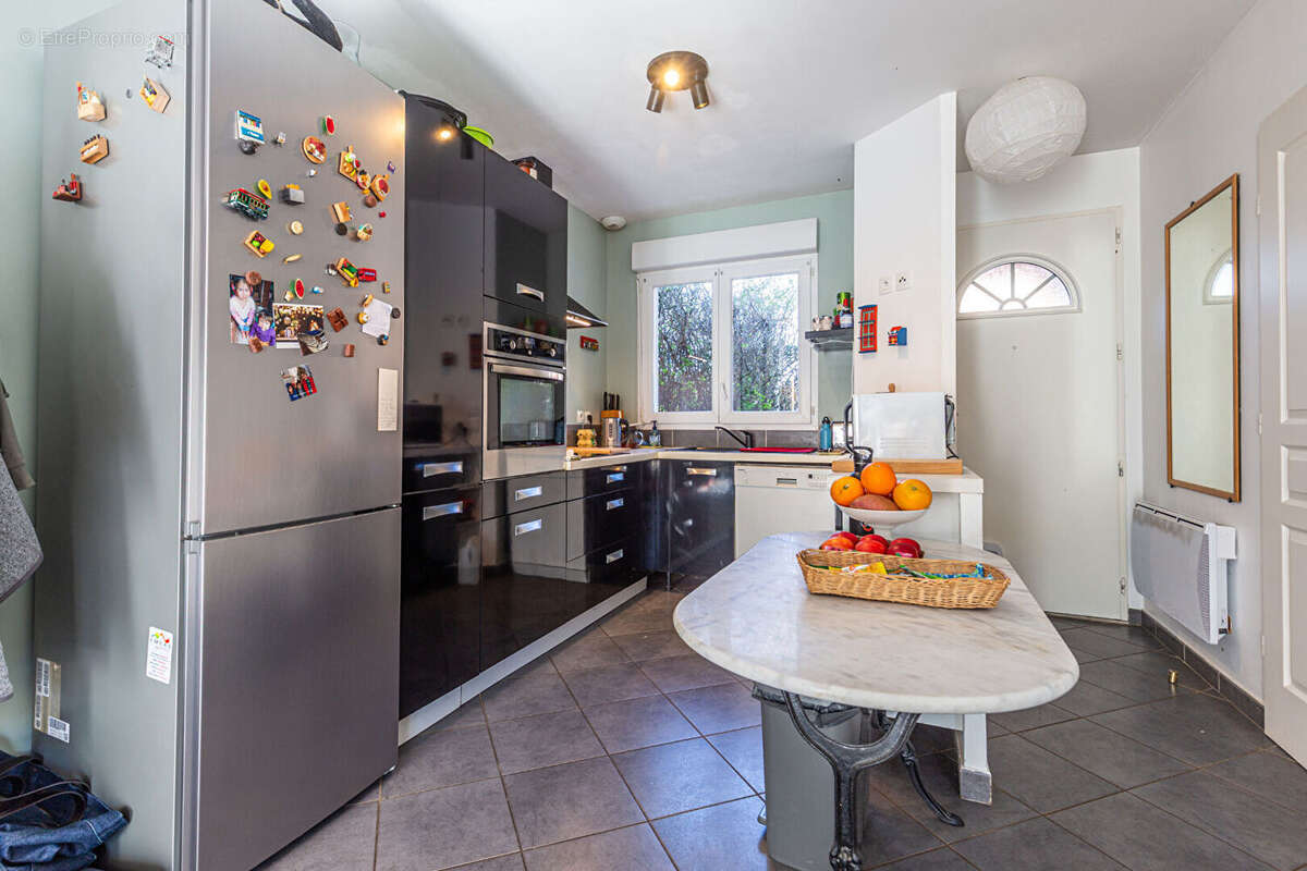 Agence immobiliere laforet - exclusivite - "filao" - la-balme-de-sillingy - maison jumelee de 82,74 m² - terrasse - garage - pla - photo 5
