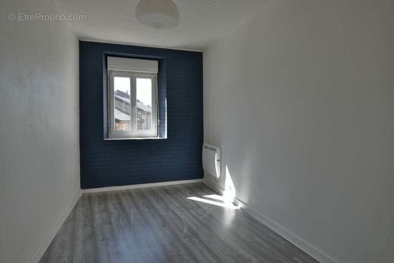 Maison à SAINT-AGREVE