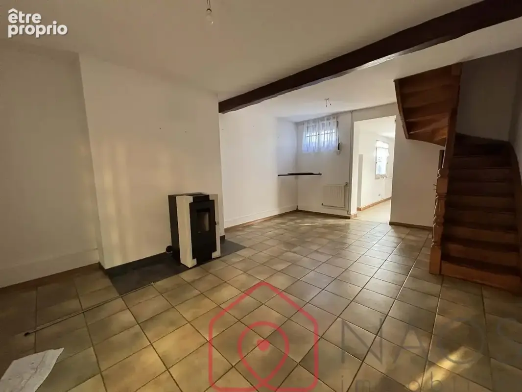 Maison familiale 7 pièces de 110 m² avec terrasse et jardin - photo 1