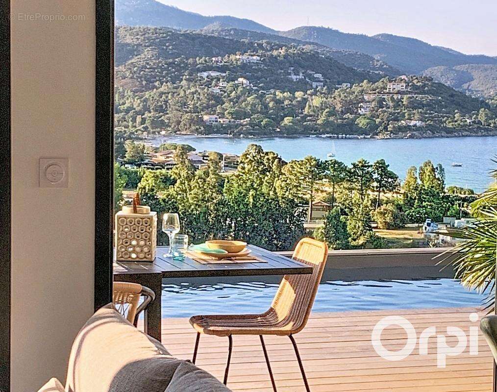 Maison à PORTO-VECCHIO