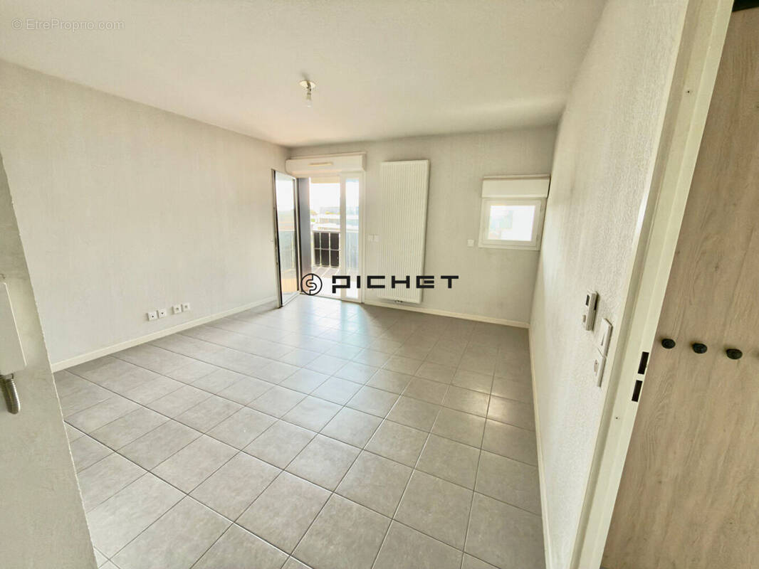 Appartement à BEGLES