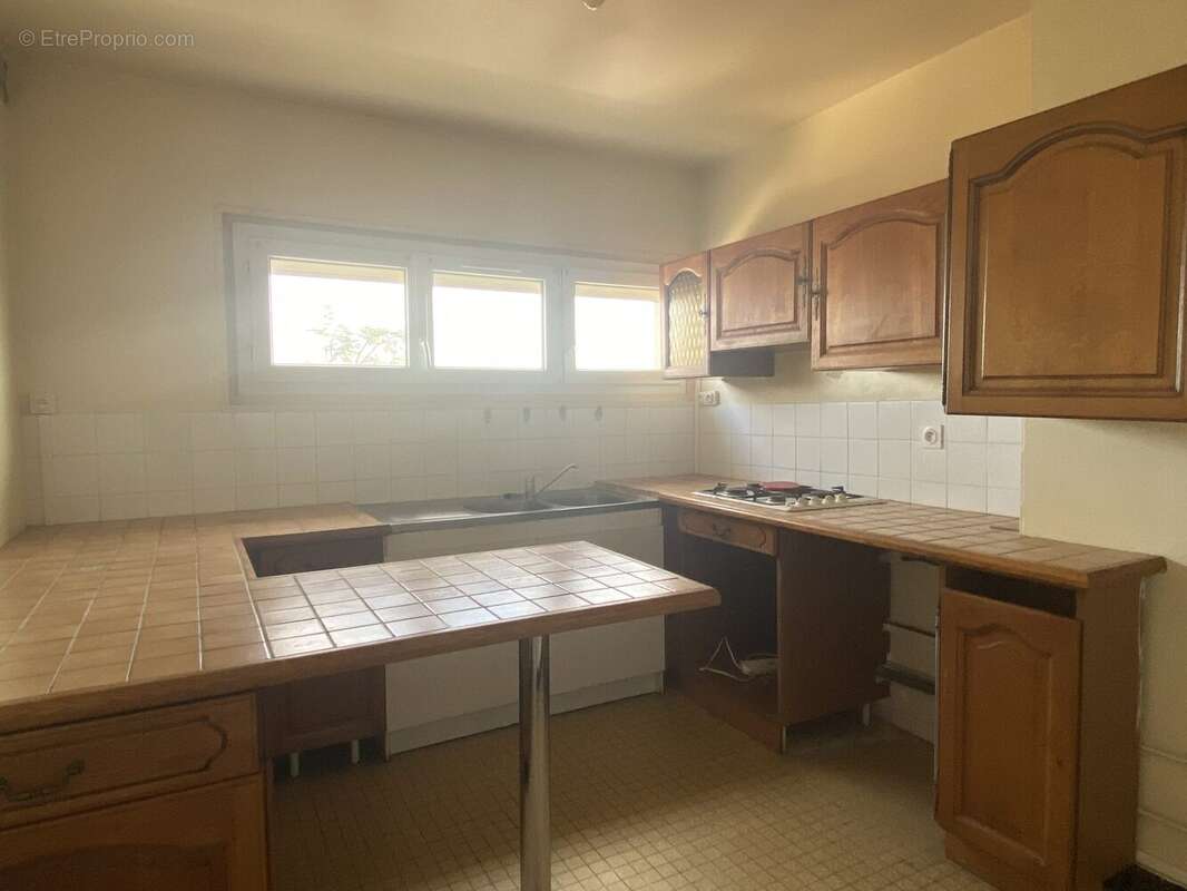 Appartement à BOURG-DE-PEAGE