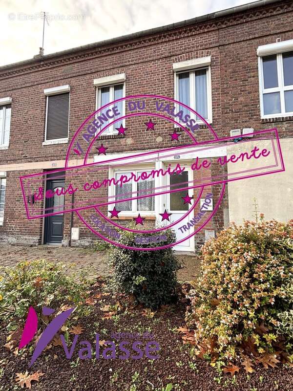 Maison à GRUCHET-LE-VALASSE