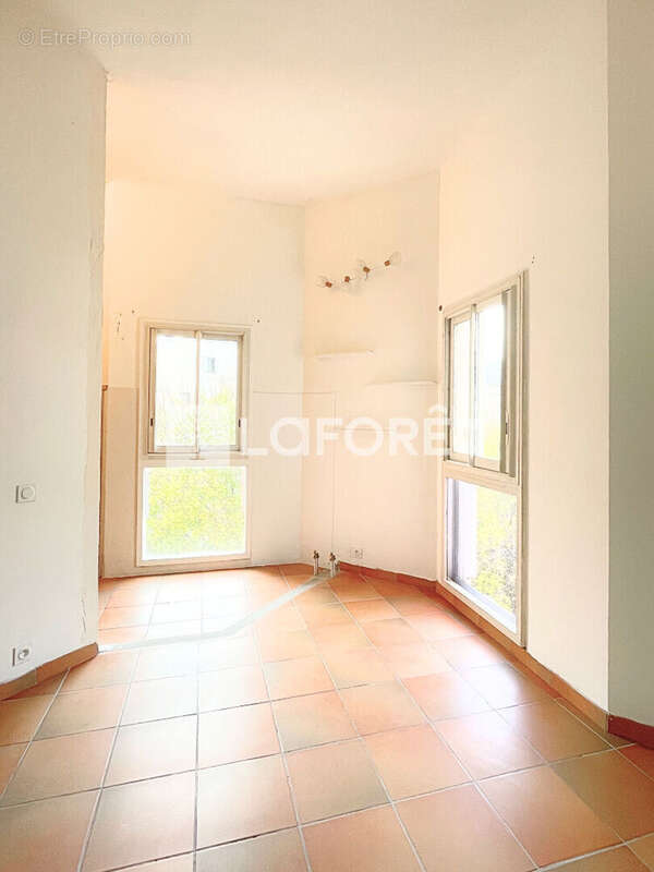 Appartement à VALBONNE