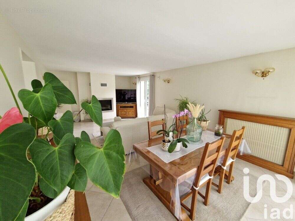 Photo 3 - Maison à JANVILLE-SUR-JUINE