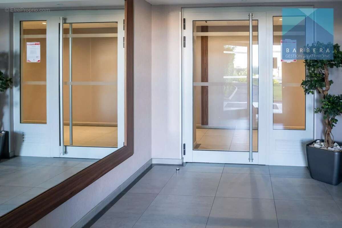 Appartement à VILLENEUVE-LOUBET