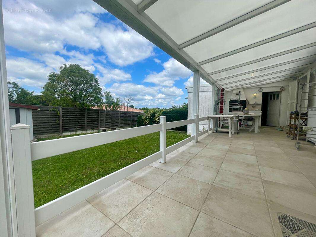 Maison Artigues Pres Bordeaux 4 pièce(s) 100 m2 - photo 4