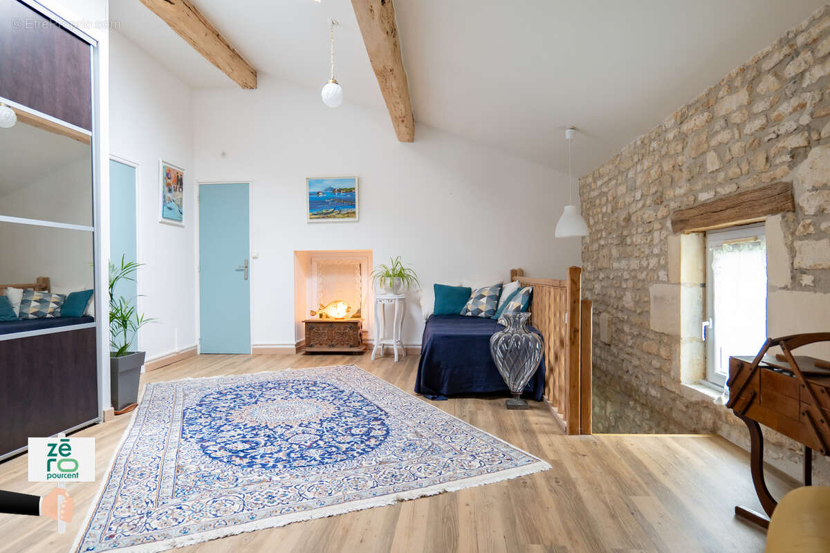 Maison à SAINT-VAIZE