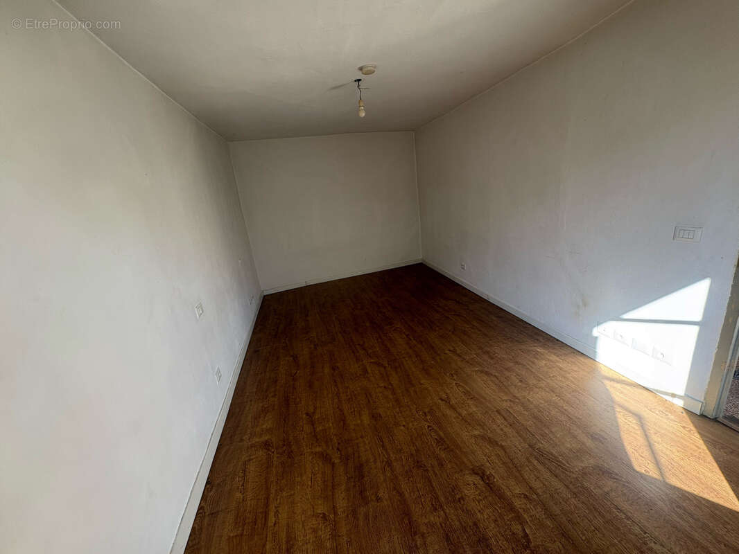 Appartement à TENDE