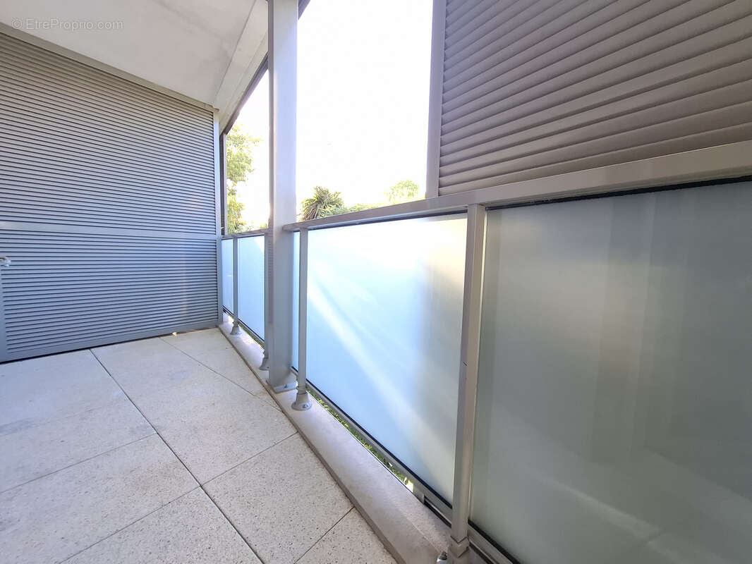 Appartement à MAUGUIO
