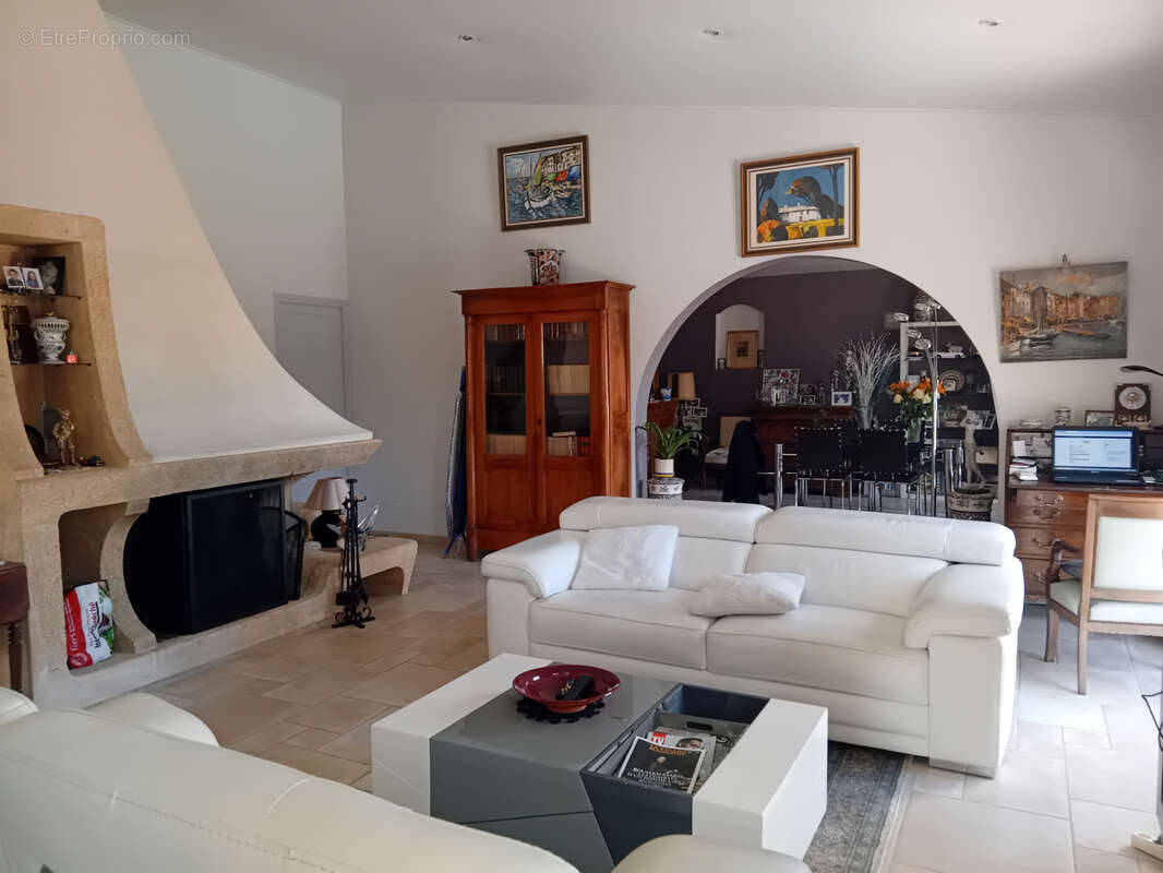 Maison à BORMES-LES-MIMOSAS