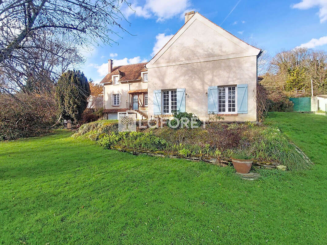 Maison à VAUX-SUR-SEINE