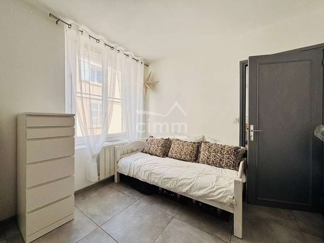 Appartement T3 rénové avec balcon à Sisteron - photo 5
