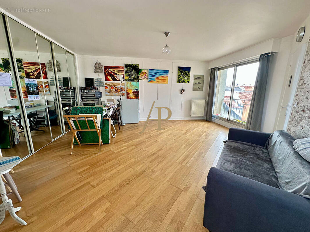 Appartement à POISSY