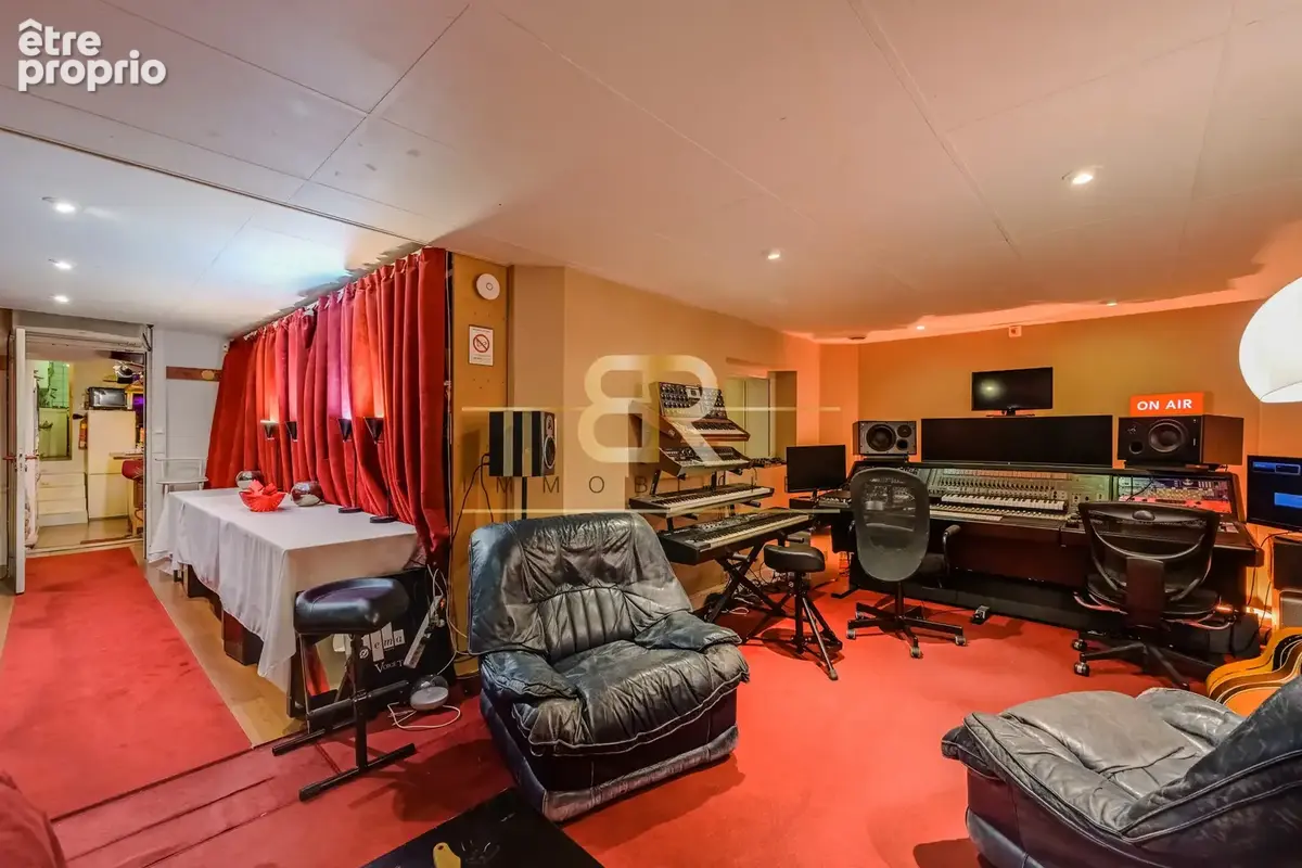 Studio d’enregistrement / 141 m2 en souplex / Usage mixte - photo 4