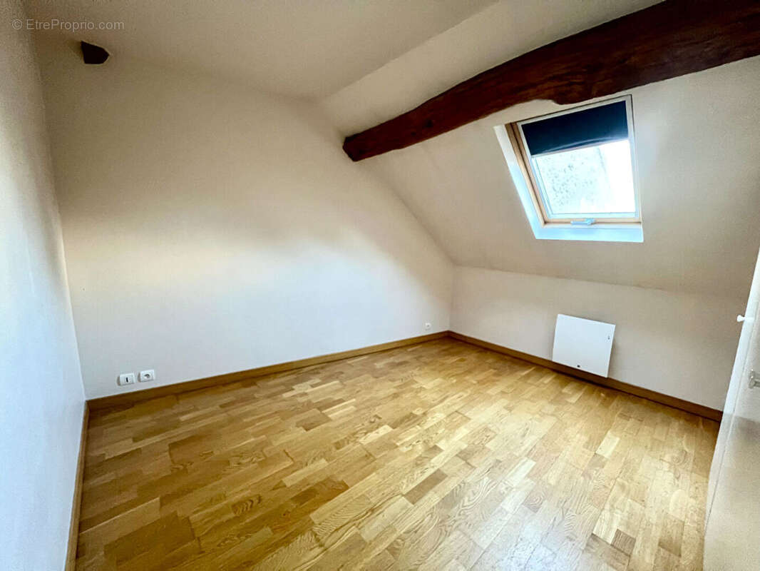 Appartement à LE PERRAY-EN-YVELINES