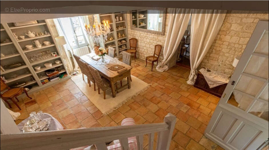 Maison à LABARTHE