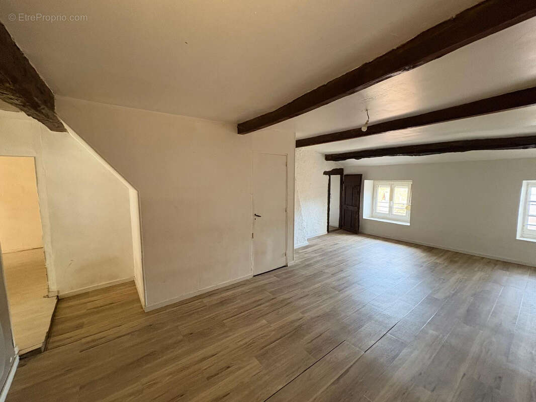 Appartement à SAINT-AMANS-SOULT