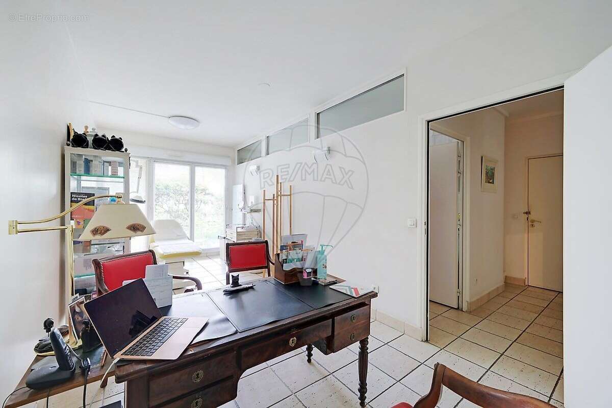 Appartement à PARIS-12E