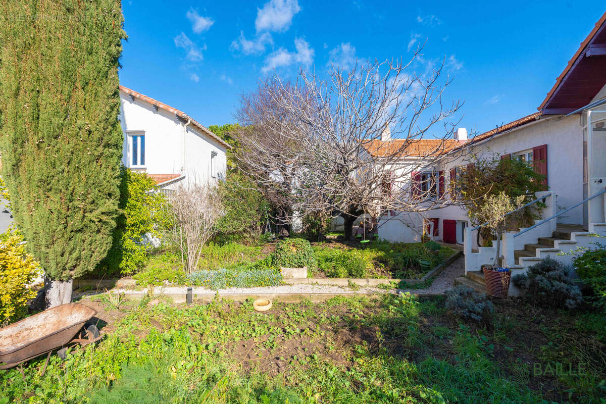 Maison à MARSEILLE-12E