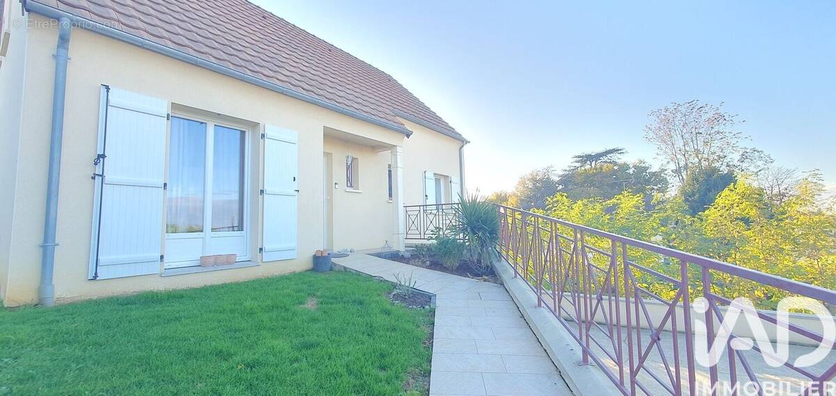 Photo 1 - Maison à BONNETABLE