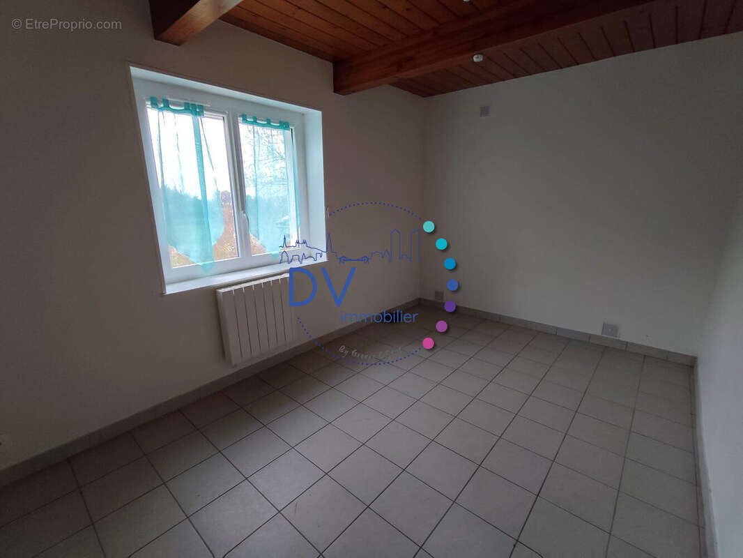 Maison à CHAUFFAILLES