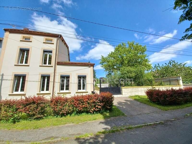 Maison à CONSENVOYE