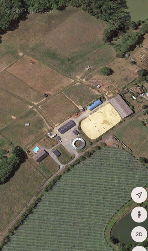 Maison à ARNAC-POMPADOUR