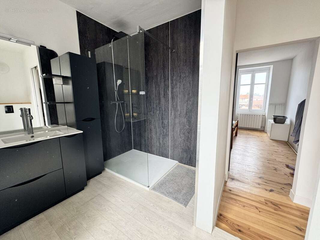 Maison à PONT-DU-CHATEAU