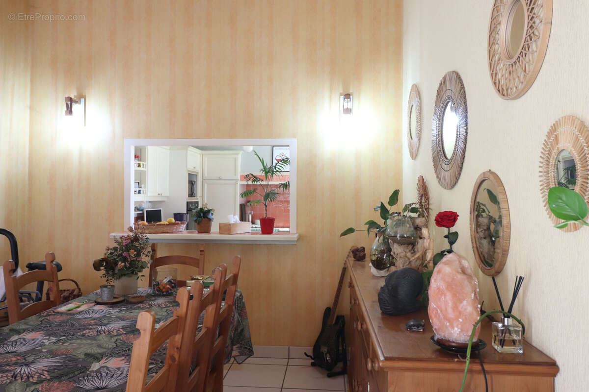 Maison à VILLENAVE-D'ORNON