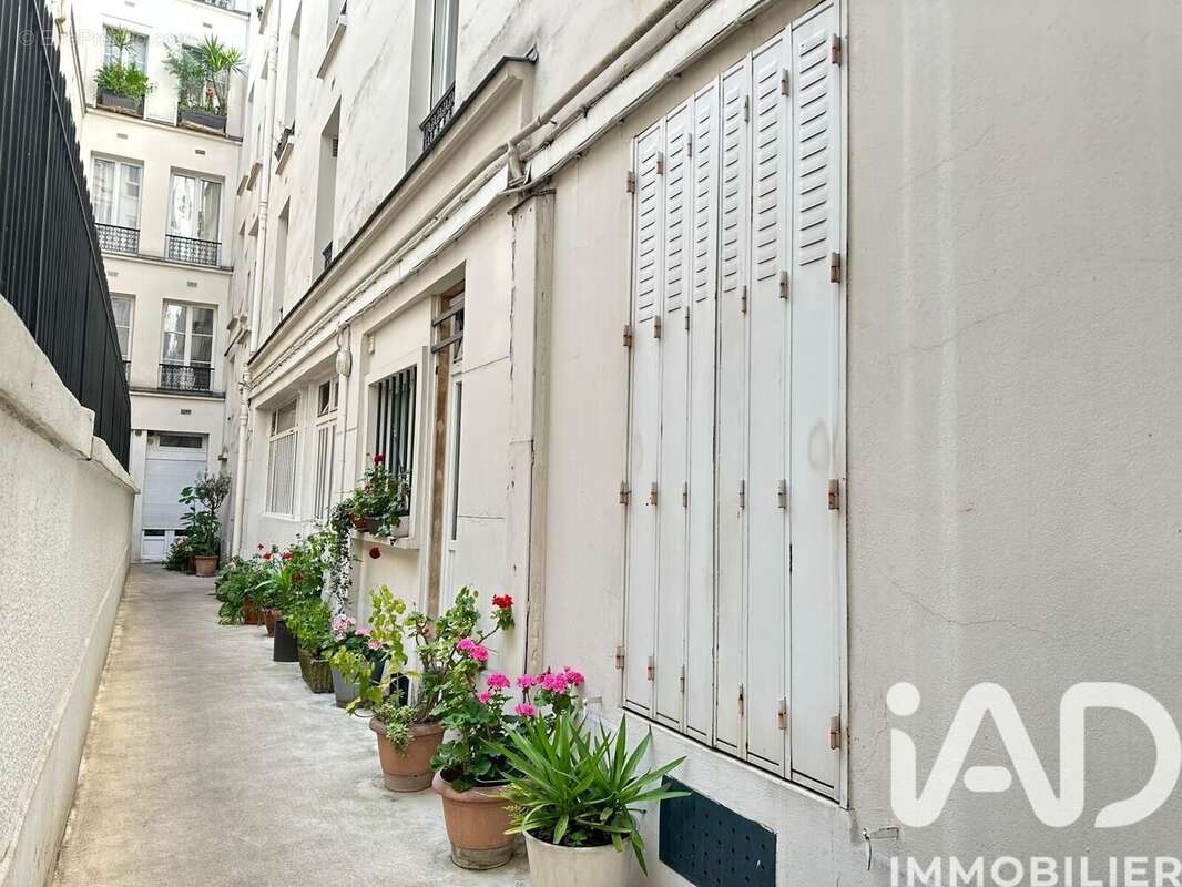 Photo 9 - Appartement à PARIS-10E