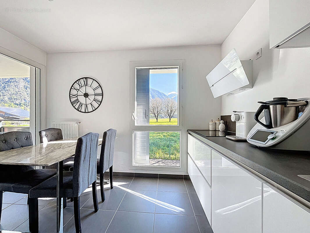 Appartement à SAINT-PIERRE-EN-FAUCIGNY