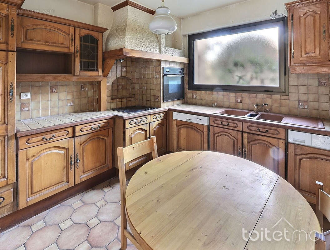 Maison à BURES-SUR-YVETTE