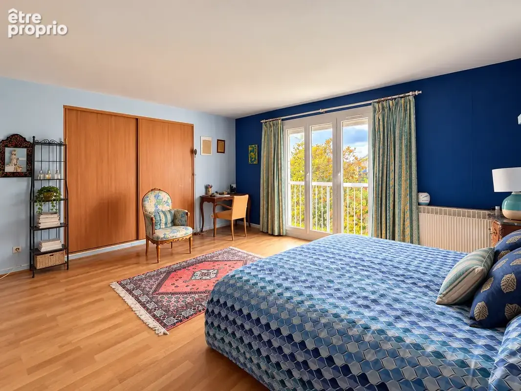 Rochefort-en-yvelines   une maison familiale aux beaux volumes dans un cadre verdoyant - photo 8