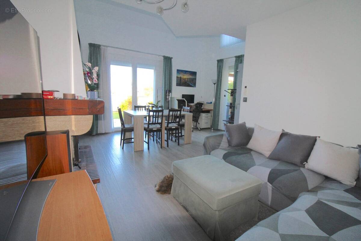 Maison à CHAMPIGNY-SUR-MARNE