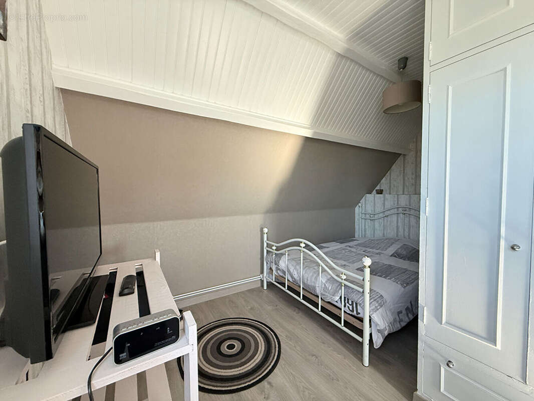 Maison à MONDEVILLE